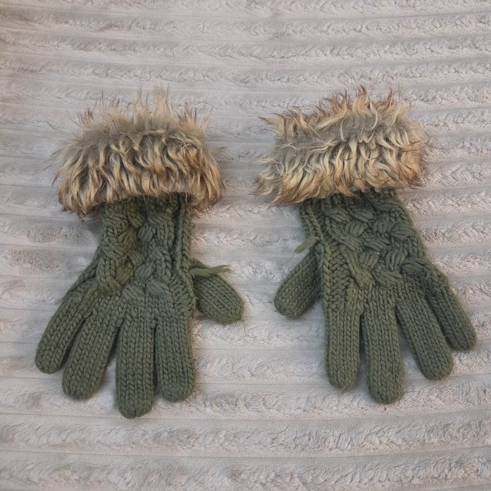 Berkshire Fashion Olive Green Cable Knit Gloves Faux Fur Cuff Trim OSFM